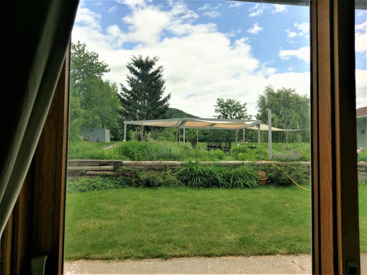 Inn At Charlotte B&B バーリントン エクステリア 写真