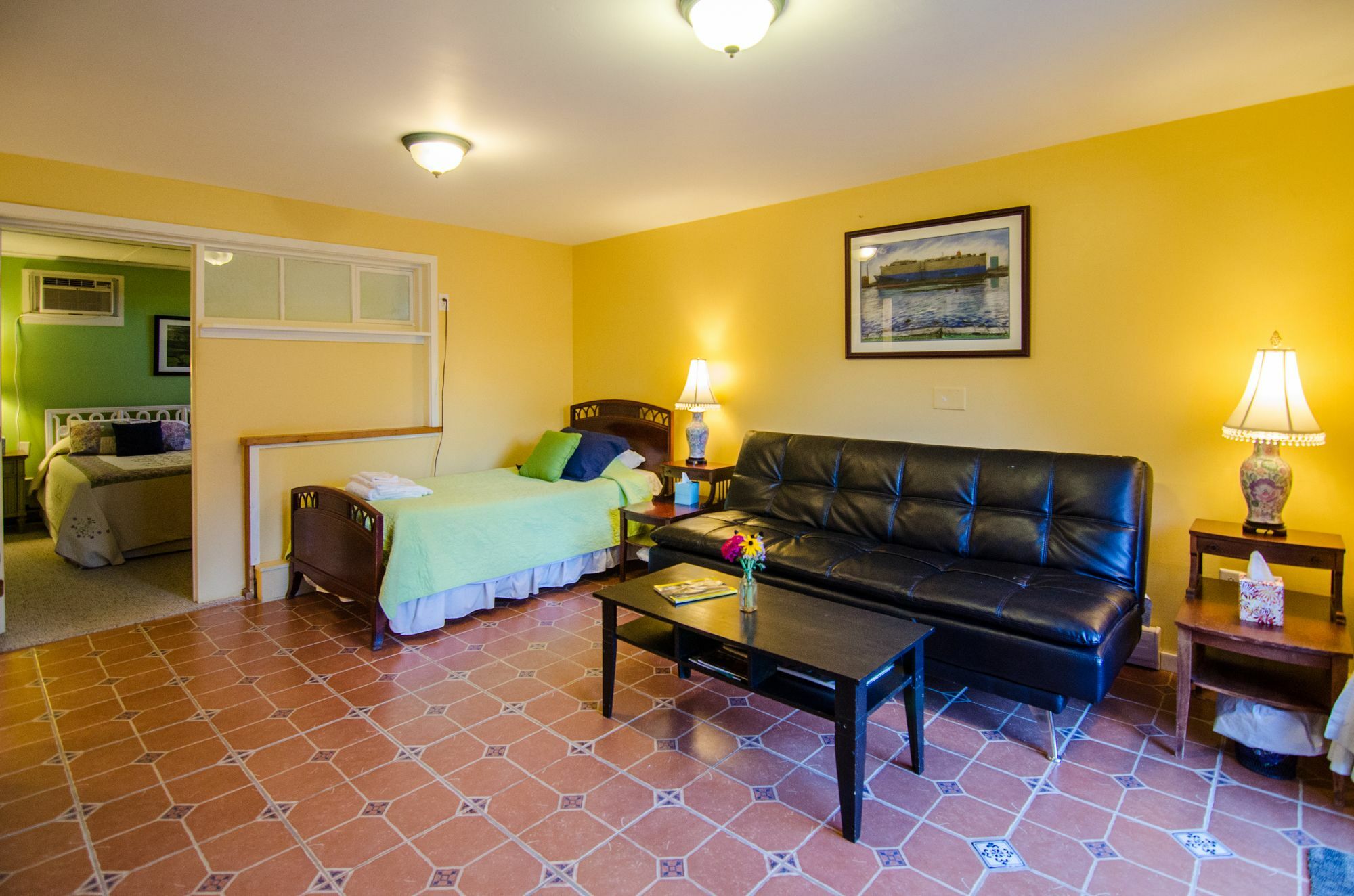 Inn At Charlotte B&B バーリントン エクステリア 写真